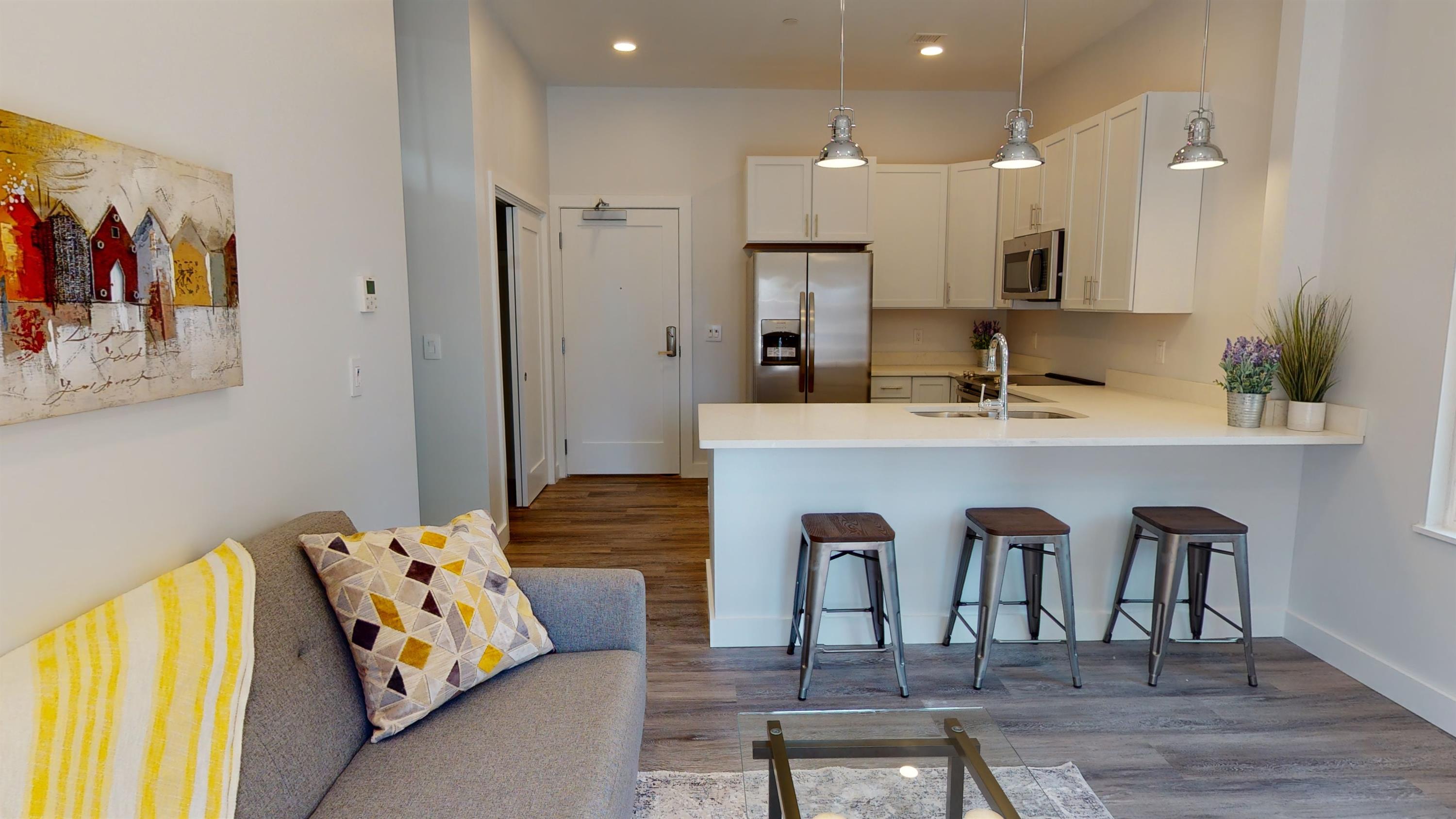 231 Washington St. - 504